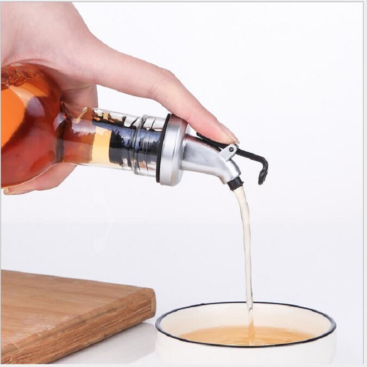 Chai có vòi rót cho dầu ăn/ giấm/ rượu vang