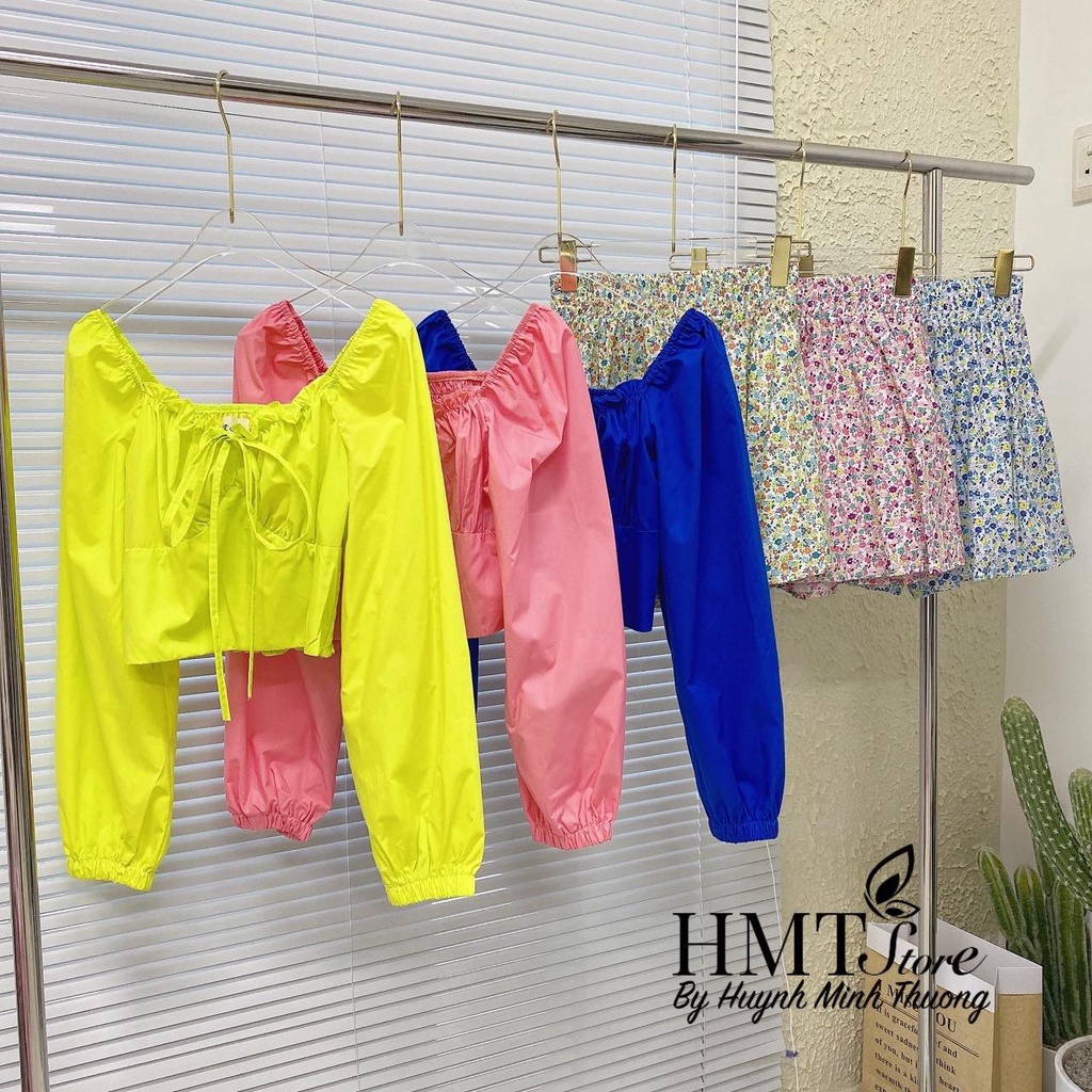 Set áo croptop quần hoa