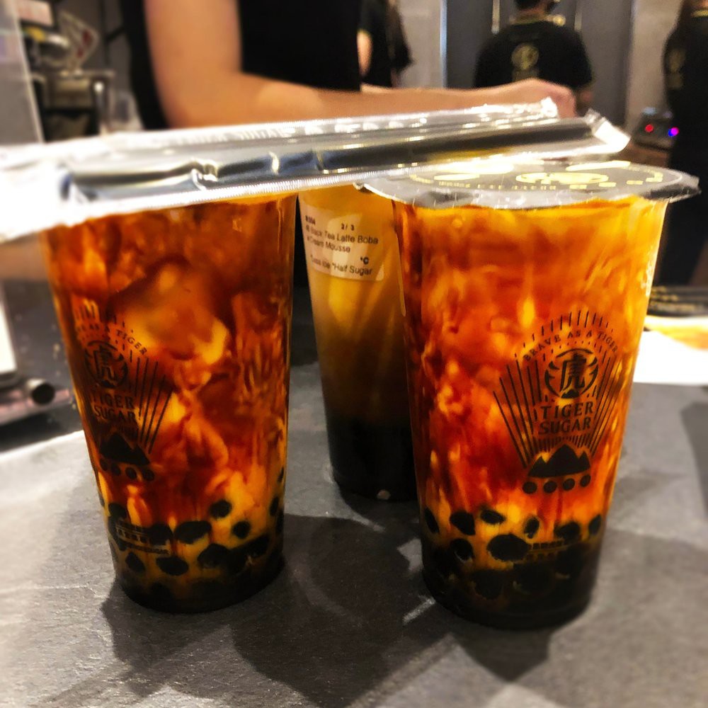  Trà Sữa Đường Đen (Black sugar milk tea) Hàn quốc OKF chai nhôm 390ml