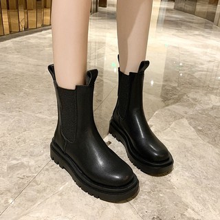Boot nữ cổ lỡ [hàng order]