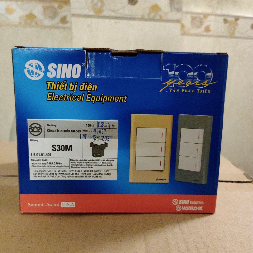 Công tắc 2 chiều 10A , công tắc cầu thang Sino S30M dùng chung cho Sê ri S18 , S98 , Zenlock