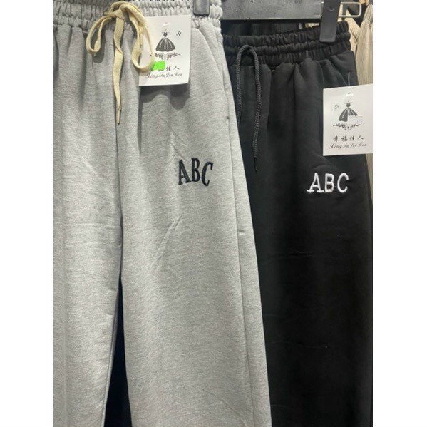 Quần Jogger Nữ Trơn Bo Gấu 3 Màu BOM HOUSE Ullzang Unisex Nam Nữ-mã Jogger len tăm