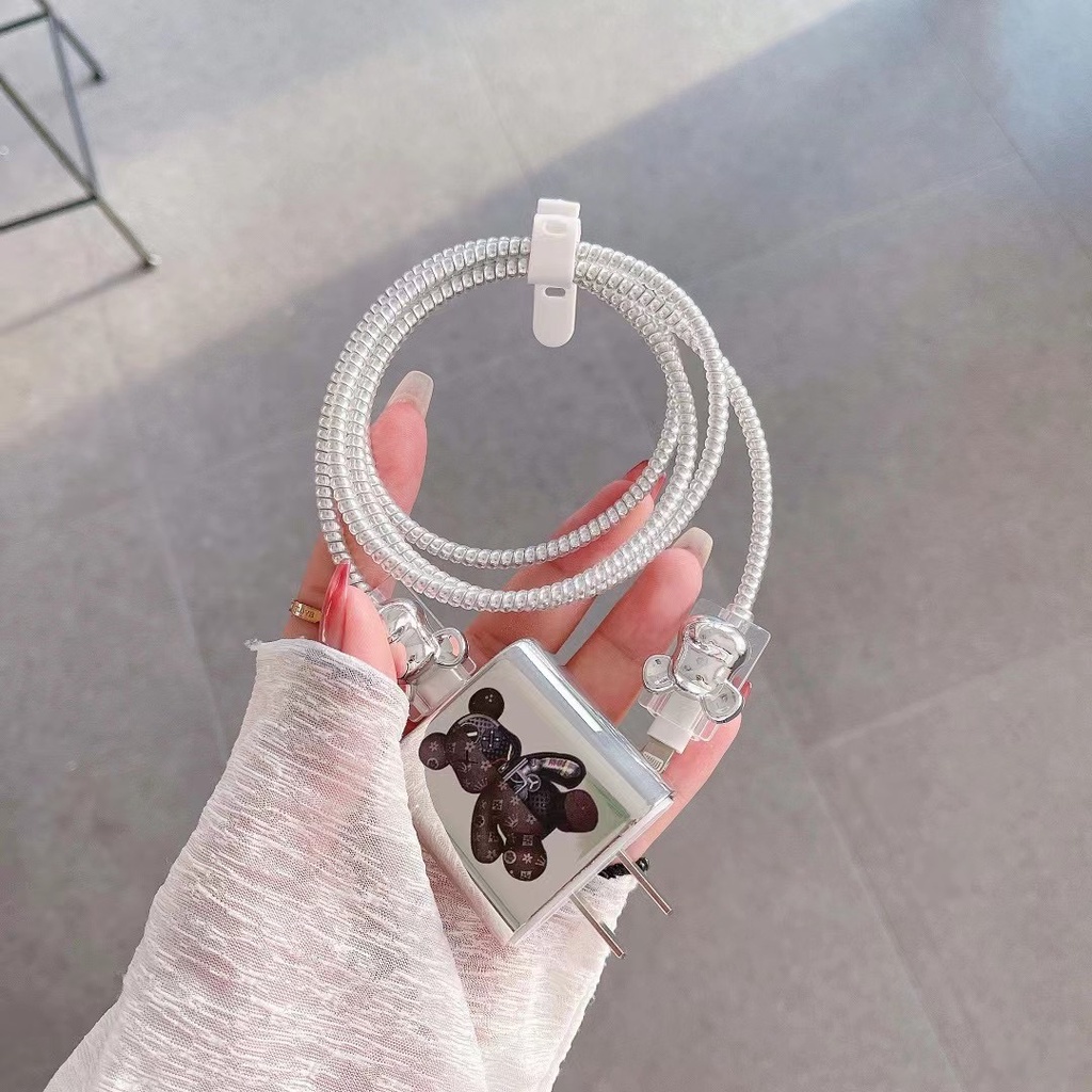 1 Set Vỏ Bảo Vệ Dây Cáp Sạc USB/ Truyền Dữ Liệu Bằng TPU Mềm Hình Gấu 3D Sang Trọng 18W/20W Dành Cho iPhone