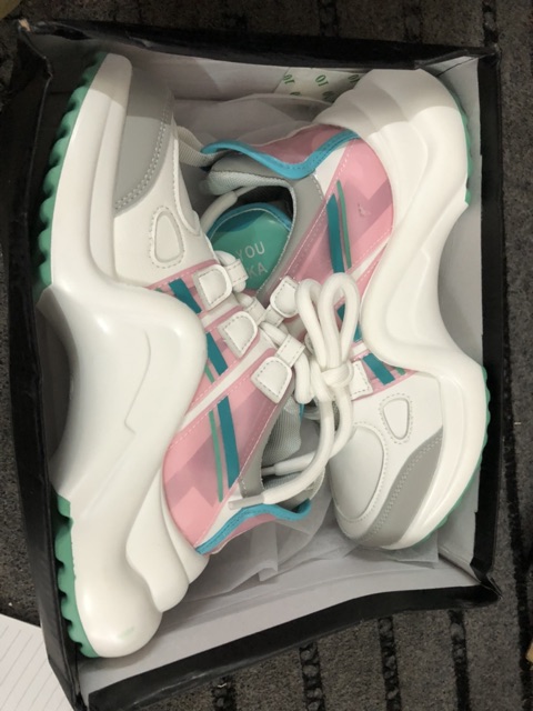 [HOT HOT] Giày LV| Giày nữ Sneaker hot 2021 kèm ảnh thật | BigBuy360 - bigbuy360.vn