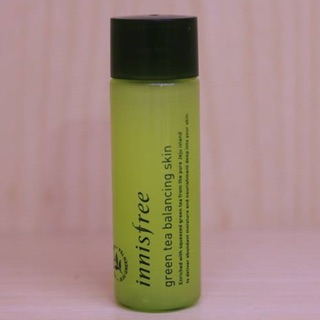 NƯỚC HOA HỒNG GREEN TEA BALANCING SKIN TRÀ XANH INNISFREE 15ml