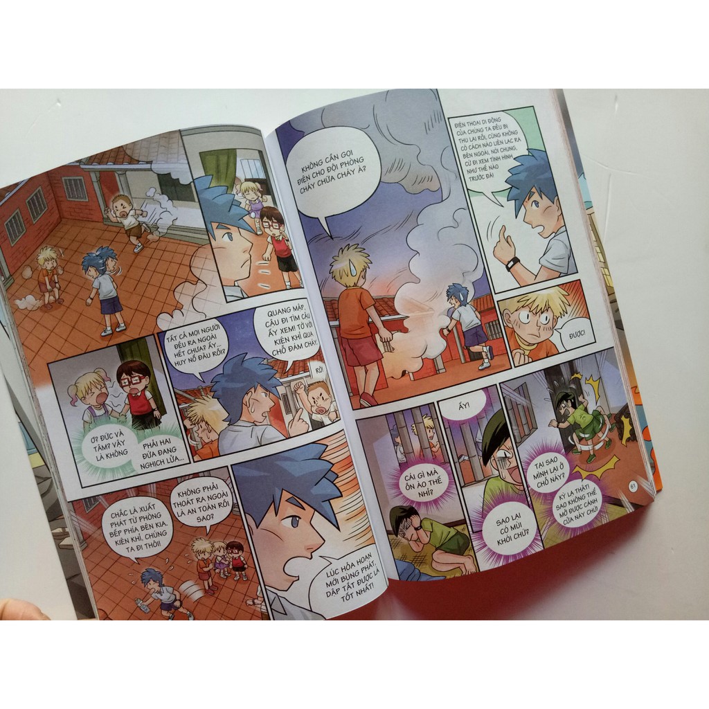 Sách - Thoát Nạn Trong Tích Tắc - Đối Mặt Với Hỏa Hoạn, Lũ Lụt, Động Đất