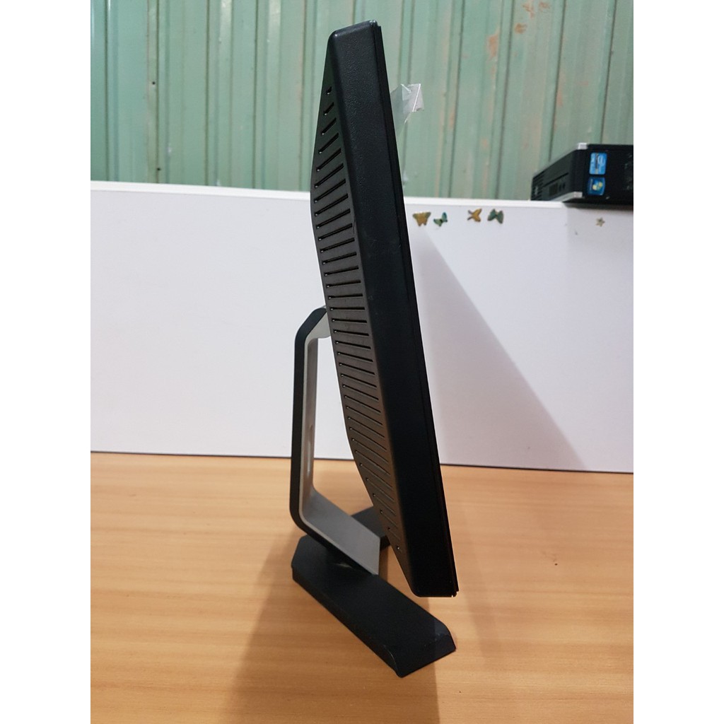 Màn hình Dell 17 inch vuông E178fp huyền thoại ,tiêu chuẩn màu & ảnh Design | BigBuy360 - bigbuy360.vn