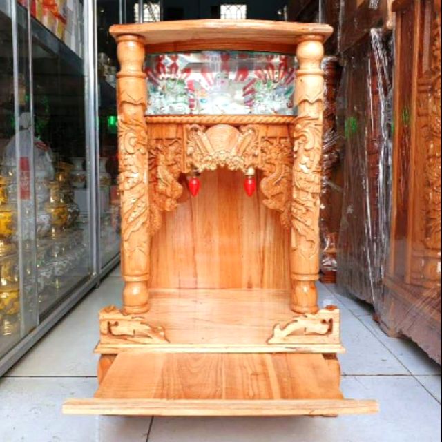 Bàn thờ thần tài ông địa gỗ xoan ngang 42 cm quỳ trụ điện tử mâm lớn