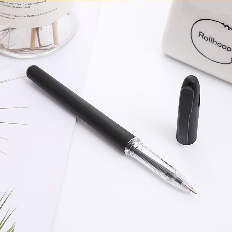 Bút Bi Mực Đen Ngòi 0.5Mm