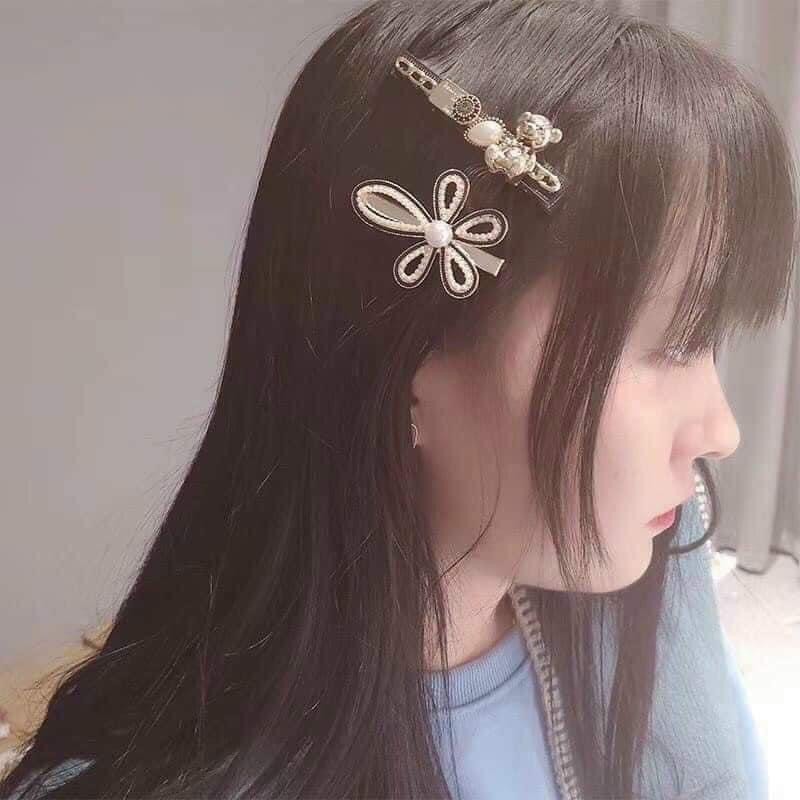 Set 5 Kẹp Tóc Đính Ngọc Đơn Giản Sang Trọng - ￼Set Kẹp Tóc Hoa Đen 5 Chi Tiết