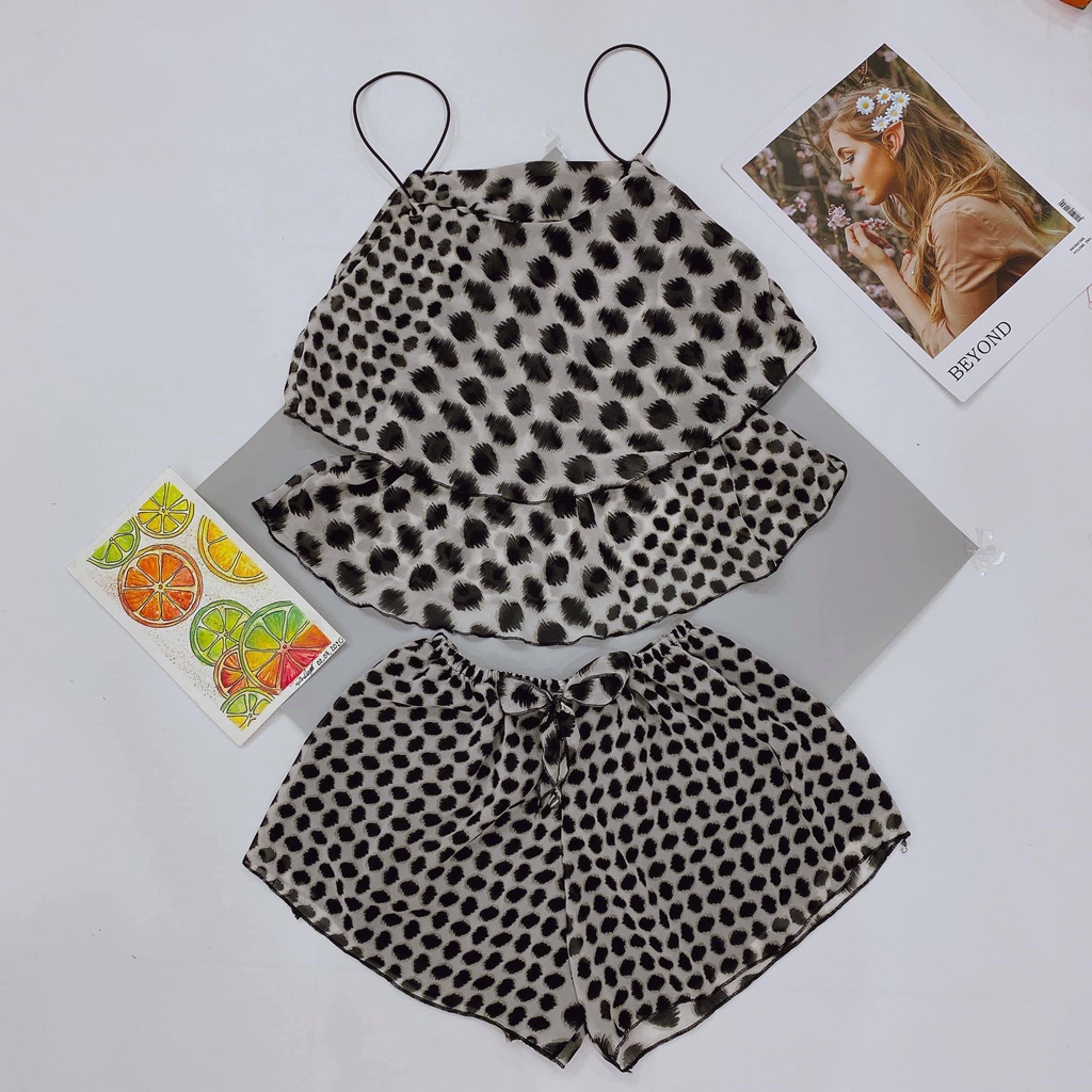 Đồ ngủ, đồ mặc nhà bò sữa hai dây vải đẹp mềm mại | BigBuy360 - bigbuy360.vn