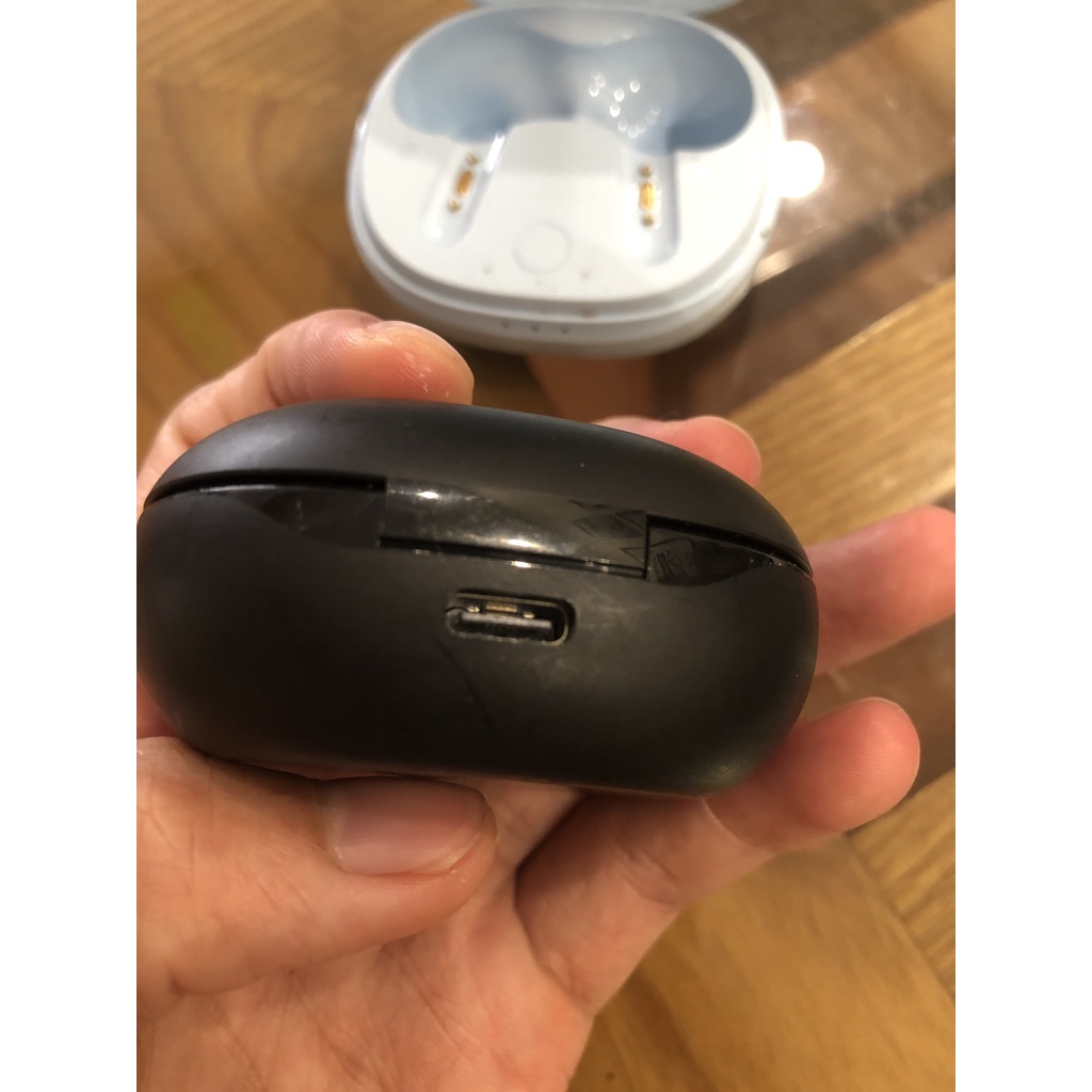 Hộp sạc tai nghe Anker soundcore Life P3 chính hãng