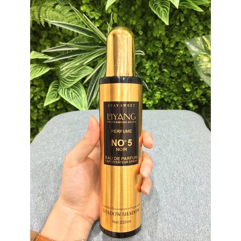 Xịt dưỡng tóc hương nước hoa luodai N5 220ml