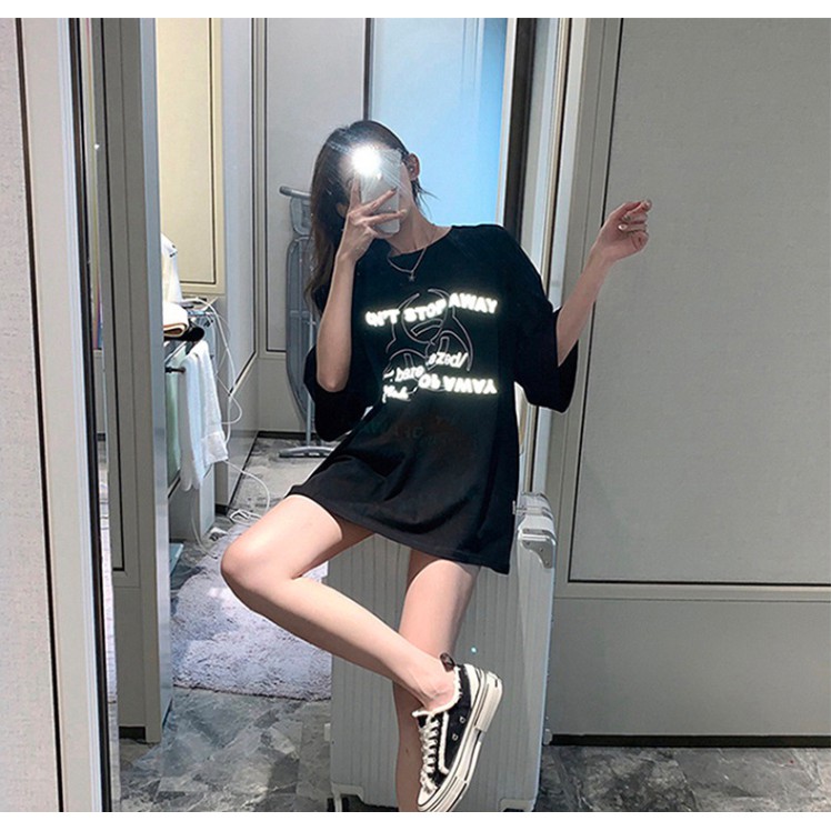 [GIÁ XẢ KHO] Váy nữ dáng oversize cổ tròn, họa tiết chữ phát sáng | BigBuy360 - bigbuy360.vn