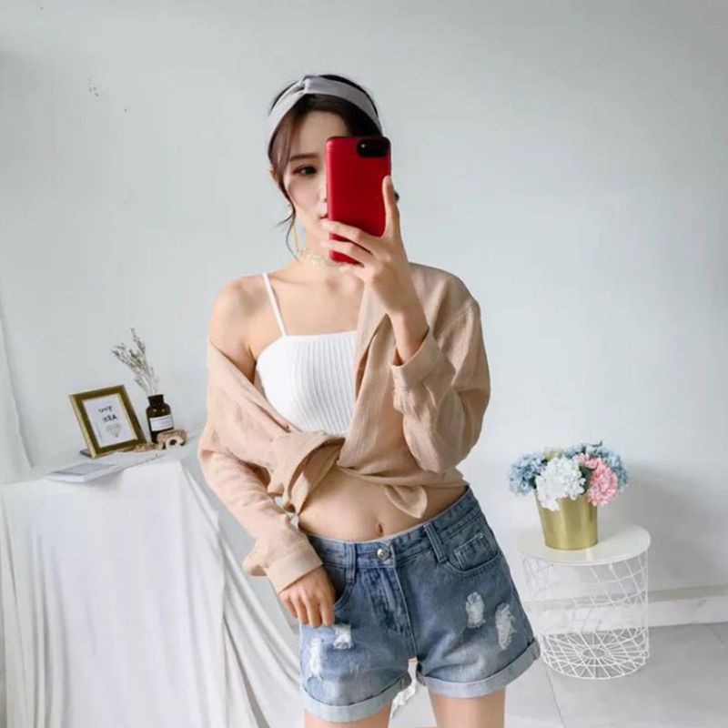 Áo crop top hai dây thiết kế ôm sát quyến rũ dành cho nữ