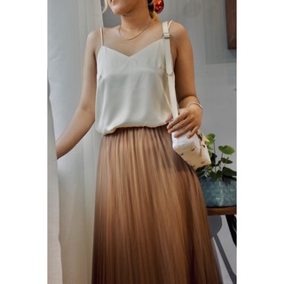 Áo lụa 2 dây cổ v lụa satin
