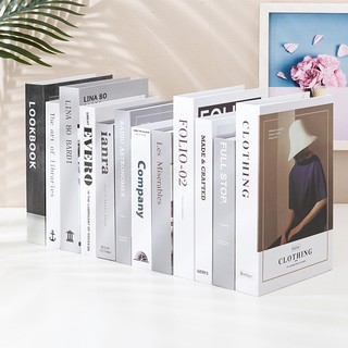 Mô hình sách giả dùng để trang trí nhà cửa/ khách sạn