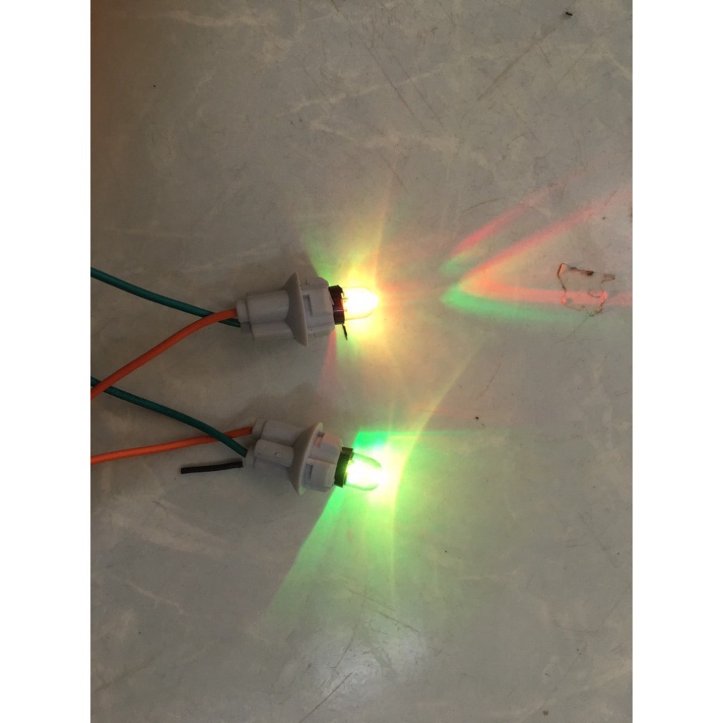 Đèn Led Xi Nhan T10 nhấp nháy 7 màu  có video