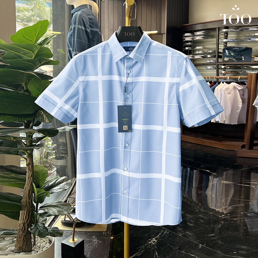 Áo sơ mi ngắn tay TQQ K470CSC màu xanh nhạt dáng slimfit công sở chất vải viscose thoáng mát, chống nhăn