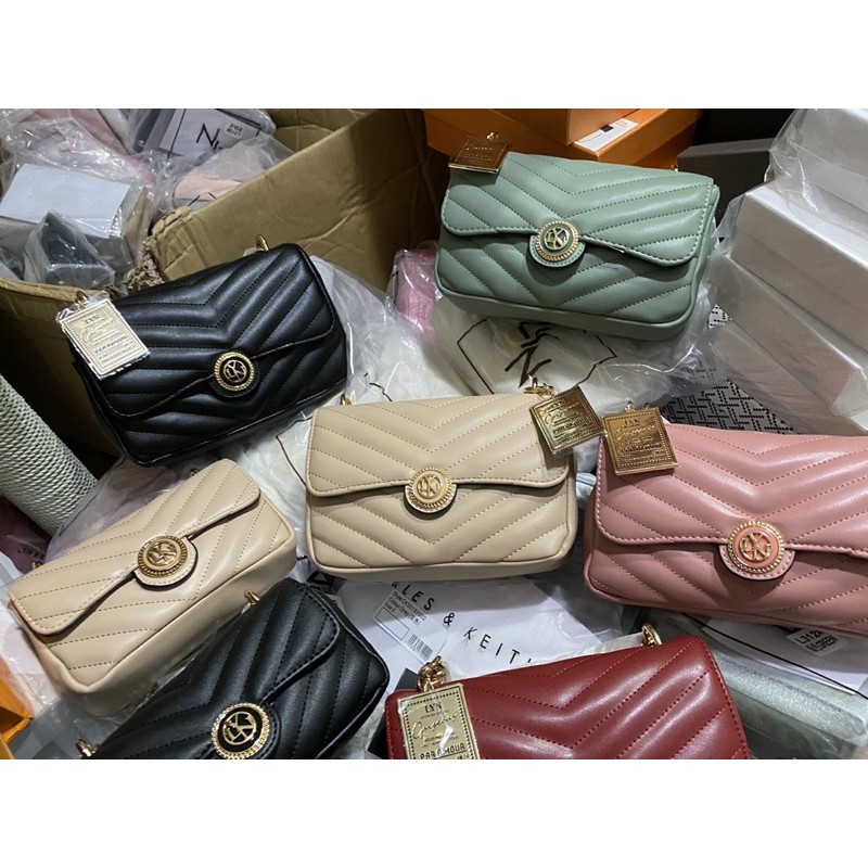 Túi Lyn khoá tròn