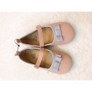 Giày H&M dư sịn