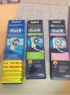 Set 2 Đầu Bàn Chải Điện Oral B