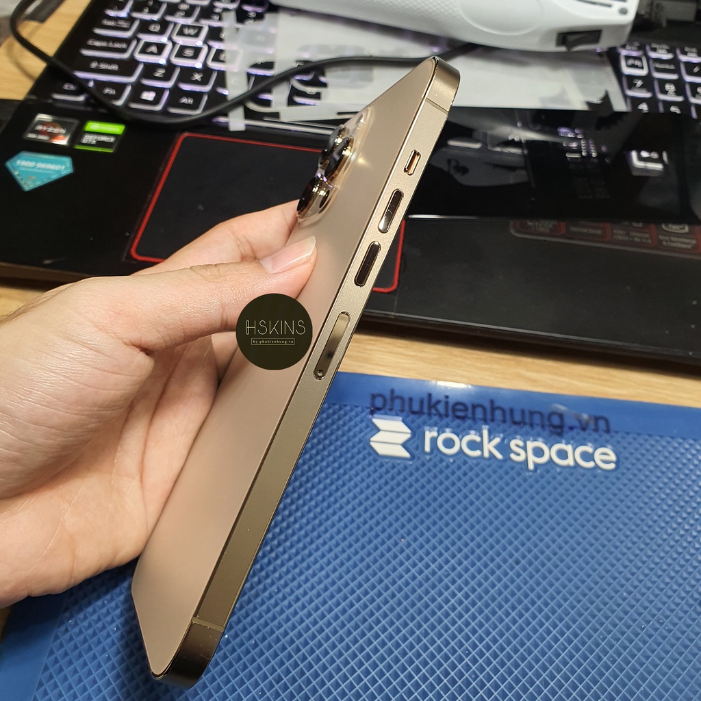 Miếng dán PPF dày cao cấp iPhone 13 / 13 Pro / 13 Pro Max / 13 Mini / 12 Pro Max / 12 Pro / 12 / 12 Mini lưng full viền