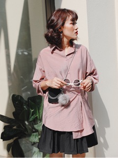 Sơ mi đính khuy lệch