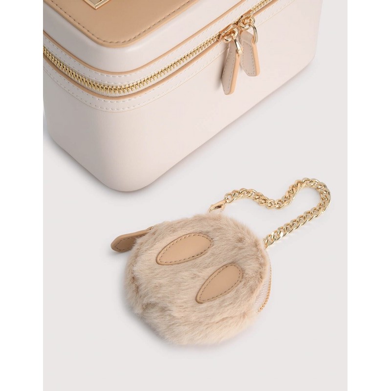 Túi Xách Nữ Dạng Cốp Pd Boxy Shoulder Bag Tặng Kèm Cục Bông Mũi Heo Trang Trí | BigBuy360 - bigbuy360.vn