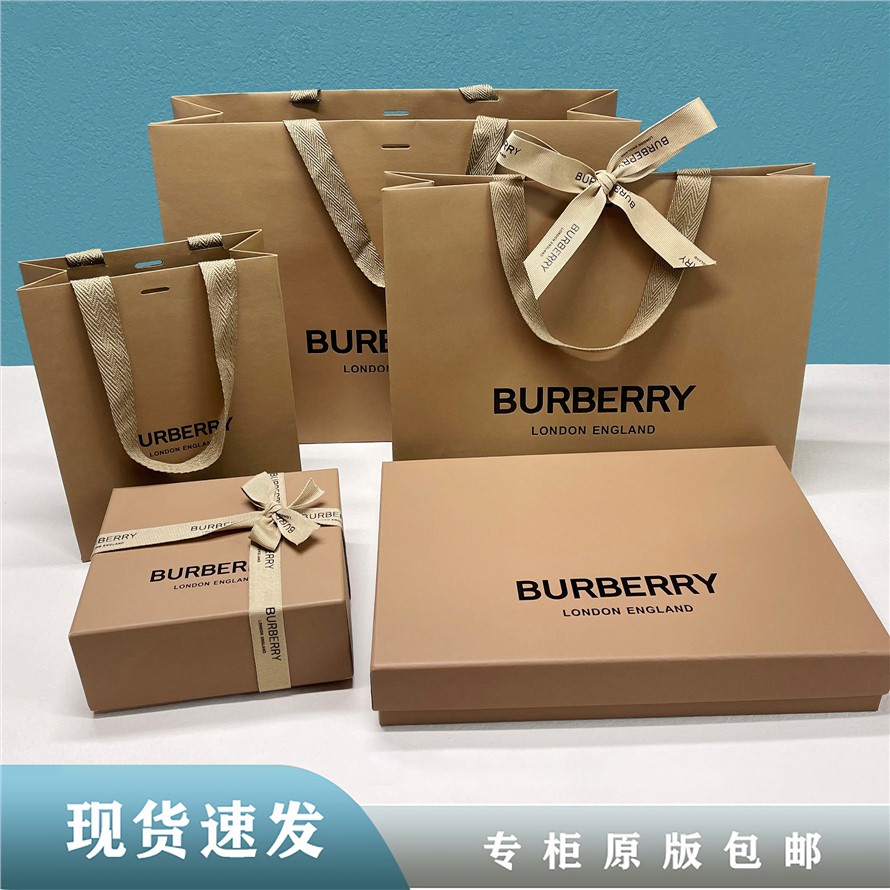 Burberry Hộp Quà Tặng Đựng Nước Hoa / Khăn Quàng Cổ BURBERRY Bằng Giấy Thiết Kế Dễ Thương