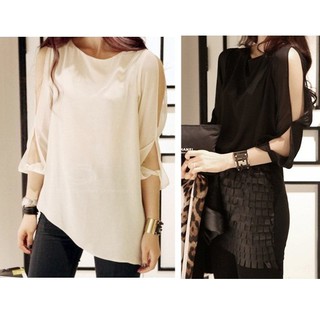 Áo cổ thuyền, form dài, tay lỡ xẻ