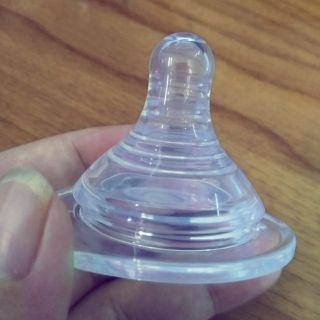 Núm ti silicon chống đầy hơi ,thay thế núm bình sữa cổ rộng