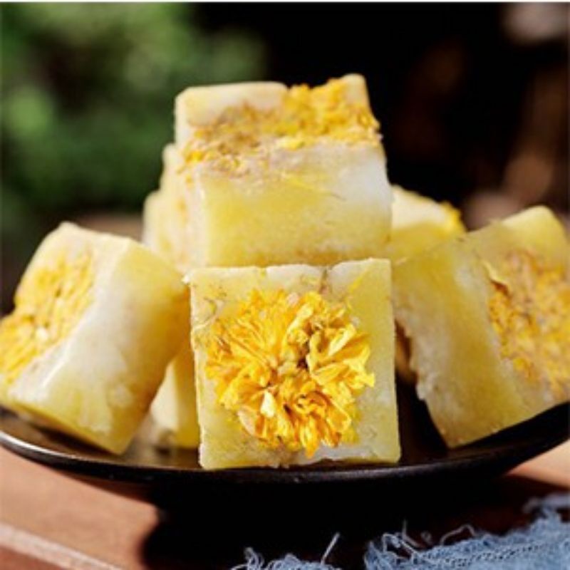 Trà hoa cúc đường phèn mật ong dạng viên lọ 400g