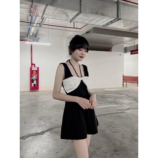 Jum đen 2 dây phối nơ ngực trắng kèm dây cột