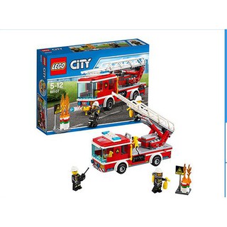 Đồ chơi lắp ráp cậu bé cứu hỏa thành phố