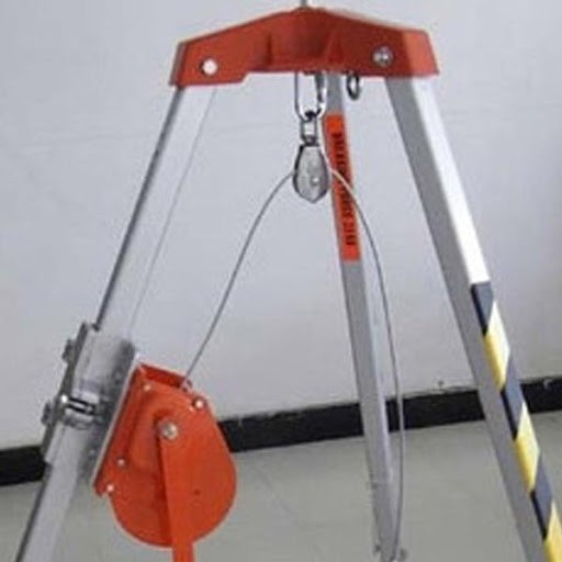 Rescue tripod giá ba chân cứu hộ trong PCCC