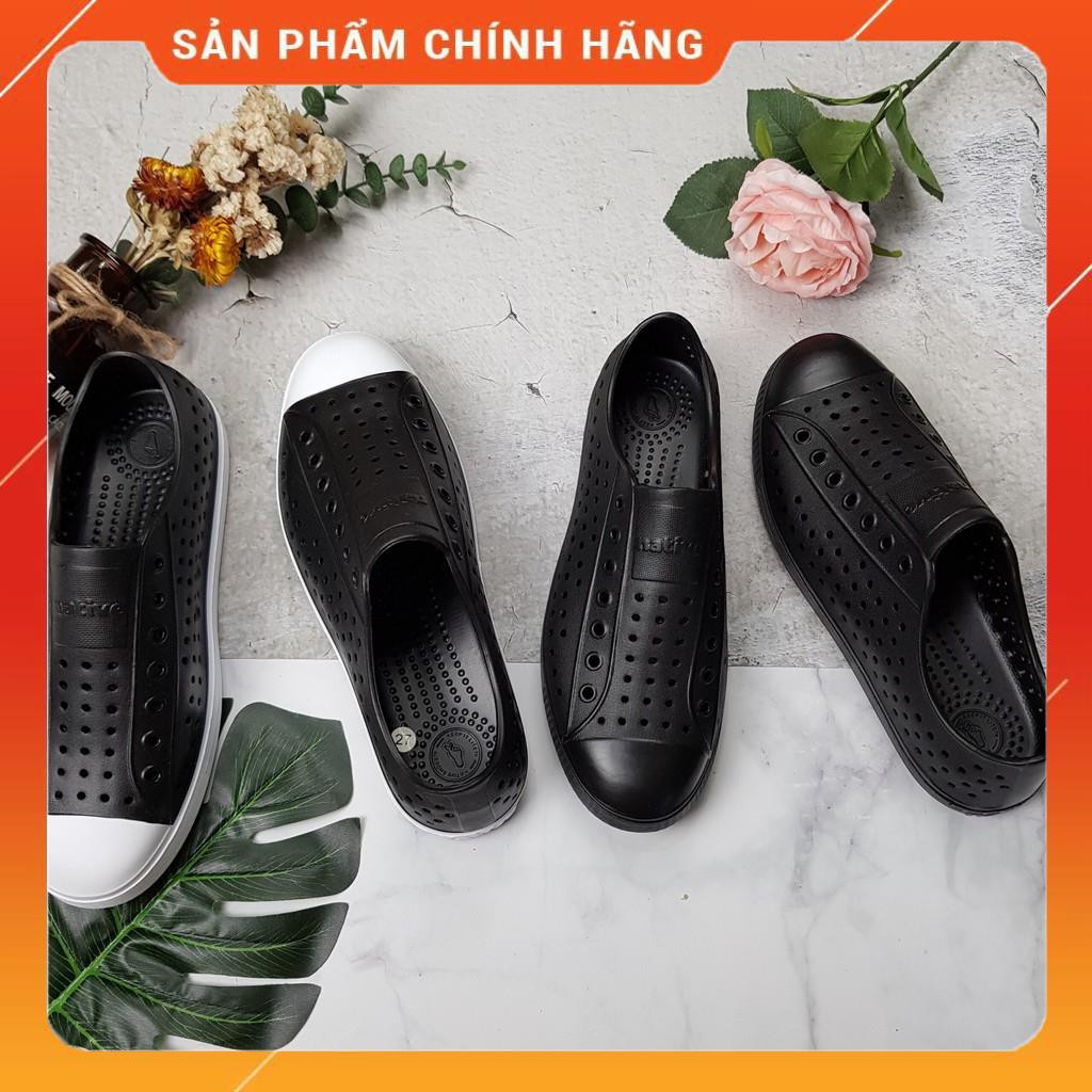 [FULL HỘP] Giày nhựa đi mưa Native - Chất liệu nhựa xốp siêu nhẹ, không thấm nước - Màu full đen | BigBuy360 - bigbuy360.vn