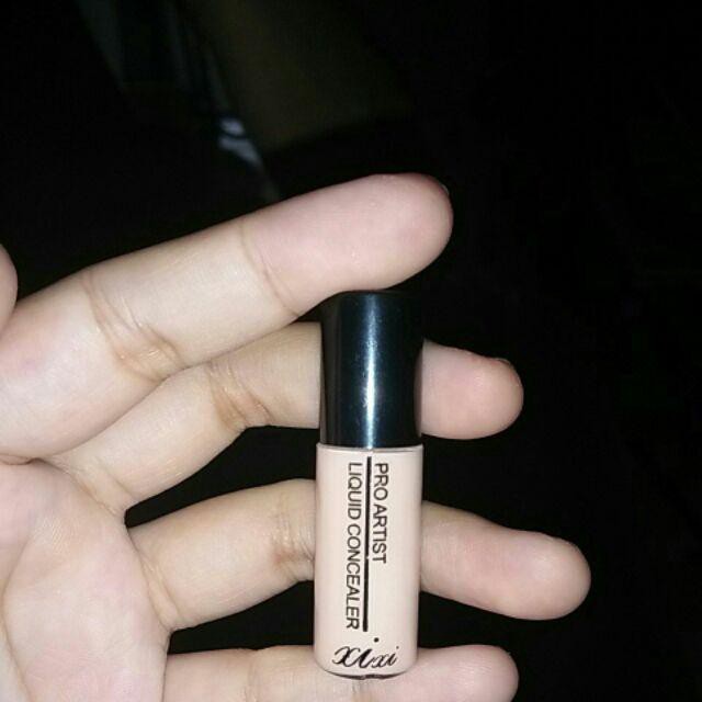 XIXI Pro Artist Kem nền dạng lỏng mềm mịn che khuyết điểm khuôn mặt | BigBuy360 - bigbuy360.vn