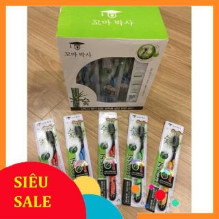 Hộp 30 chiếc bàn chải đánh răng bossi than hoạt tính loại 1