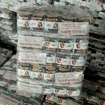 Băng vệ sinh thạch thảo lisa bao bì mới (combo 20 gói  có 120m ngày 40m ban đêm data luôn mới ,có tem chống giả)