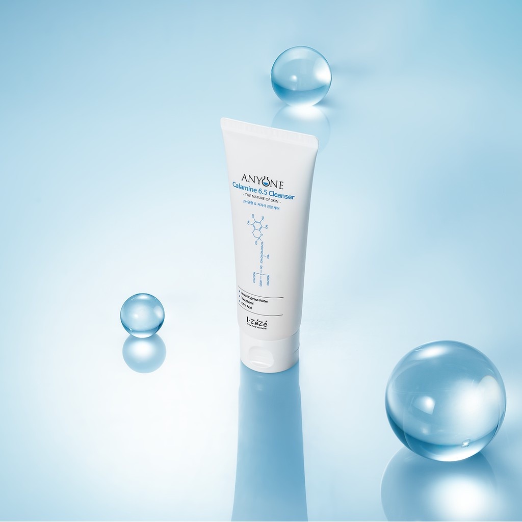 Sữa rửa mặt cấp ẩm dịu nhẹ Anyone Calamine 6.5 Cleanser Izeze 120ml