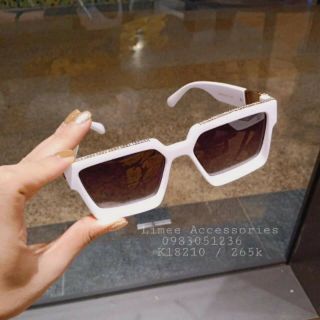 Kính thời trang gọng trắng phong cách mẫu mới
