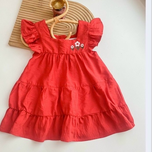 VNXK-ĐẦM ZARA ĐỎ/TRẮNG THÊU HOA SIÊU XINH CHO BÉ GÁI -MÃ ĐBG08