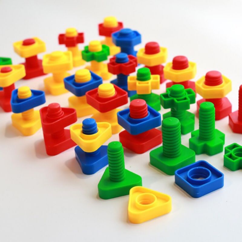 Bộ ốc vít nhựa to rèn luyện vận động tinh cho bé