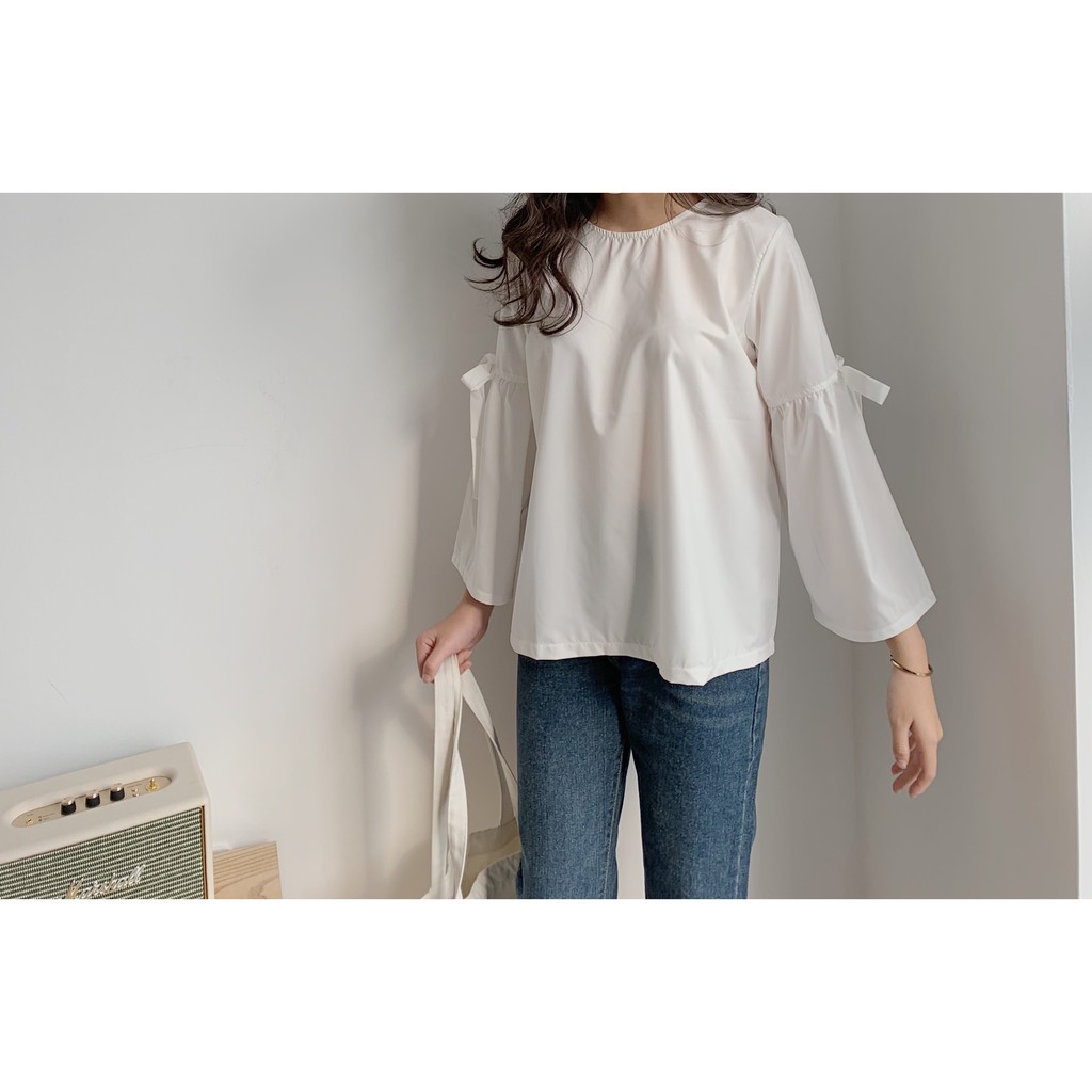 [Mã WASKT304 giảm 15% tối đa 30K đơn 99K] Áo dài tay bồng buộc nơ TKA37 1994closet | BigBuy360 - bigbuy360.vn