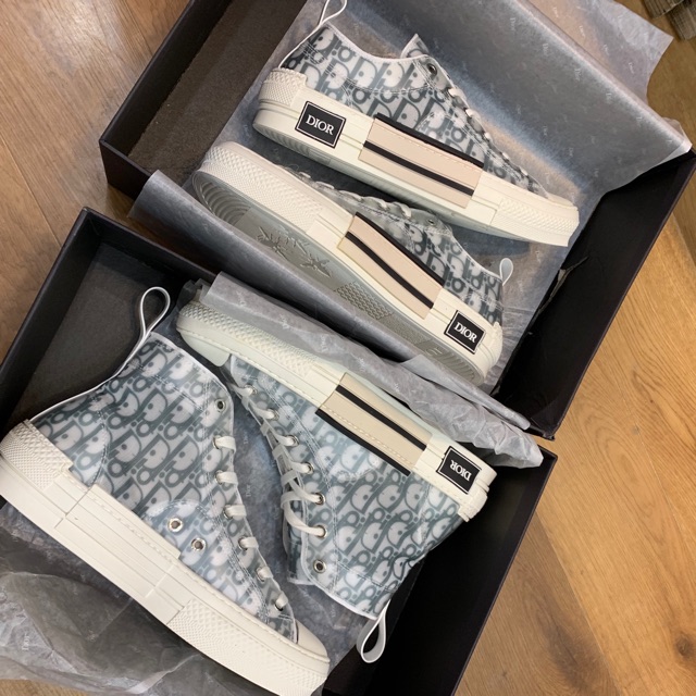 XẢ HÀNG HOT XẢ KHO THANH LÝ - RẺ | Ảnh Thật | Giày Di.or Siêu Câp Fullbox | Sale Rẻ | Có Sẵn 2020 . BÁN RẺ 👟 :)) , " ~ $