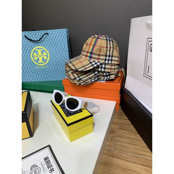 (VIDEO) Giày Thể Thao 6p Caro Da Mềm Êm Fullbox Cao Cấp