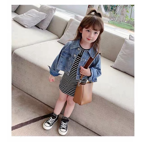 SALE ÁO KHOÁC JEAN KÈM VÁY KẺ BÉ GÁI XINH XẮN SIZE 10-18KG