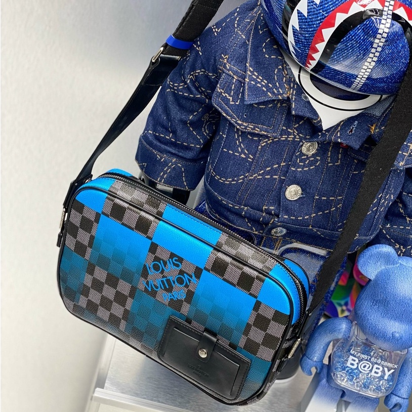 Túi đeo chéo LV Alpha caro