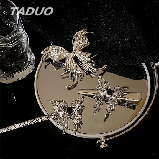 Kẹp Tóc Hình Bướm Màu Bạc Thiết Kế Mới Thời Trang Theo Phong Cách Hàn Quốc Cho Nữ